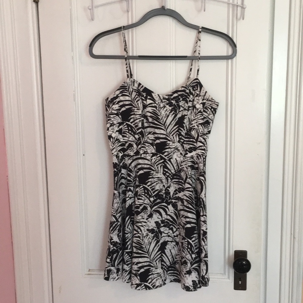 American Eagle sun dress with palm leaf pattern